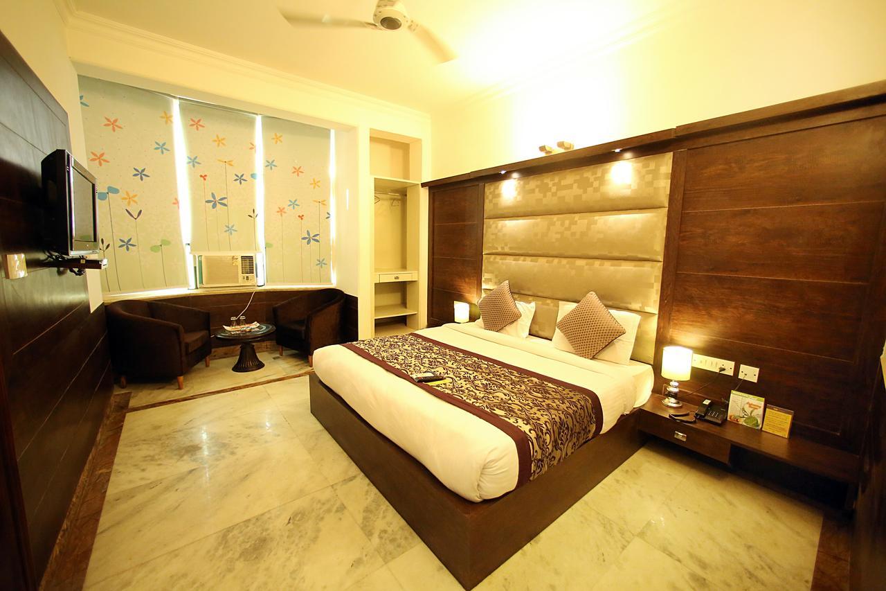 Hotel Aero Star Near Delhi Airport New Delhi Exterior photo